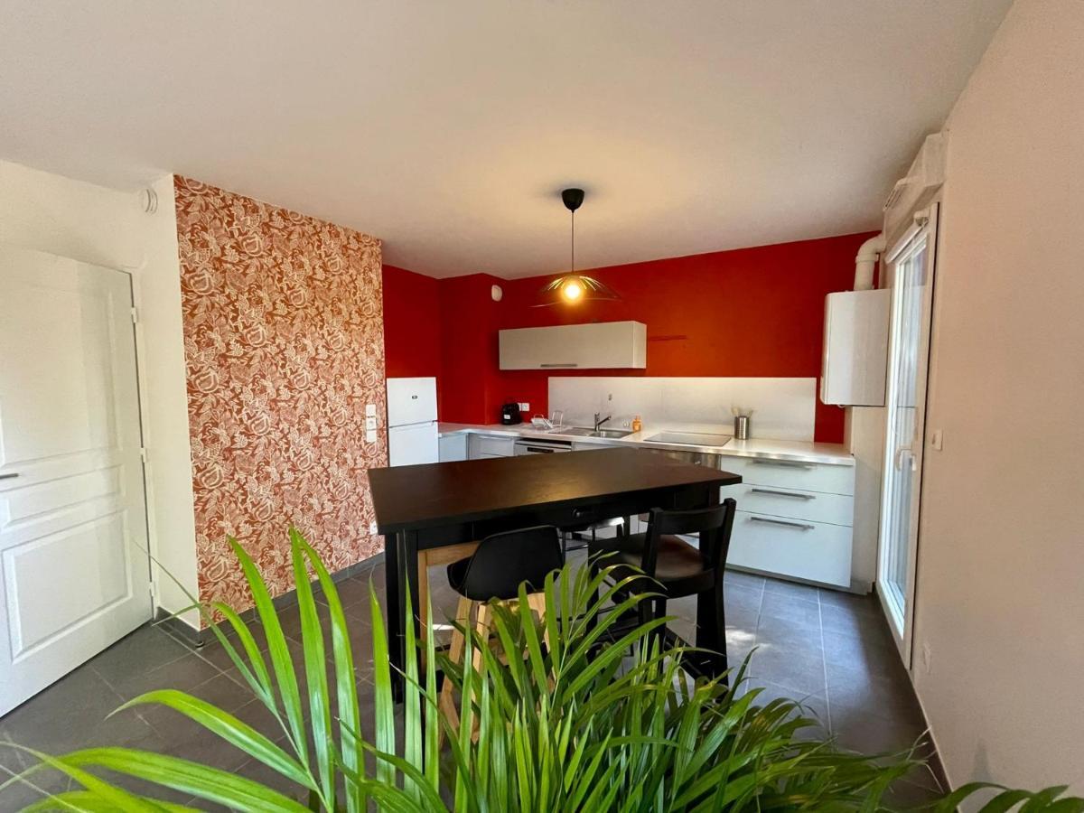 Le Loft De Genas - La Cabane Exteriör bild